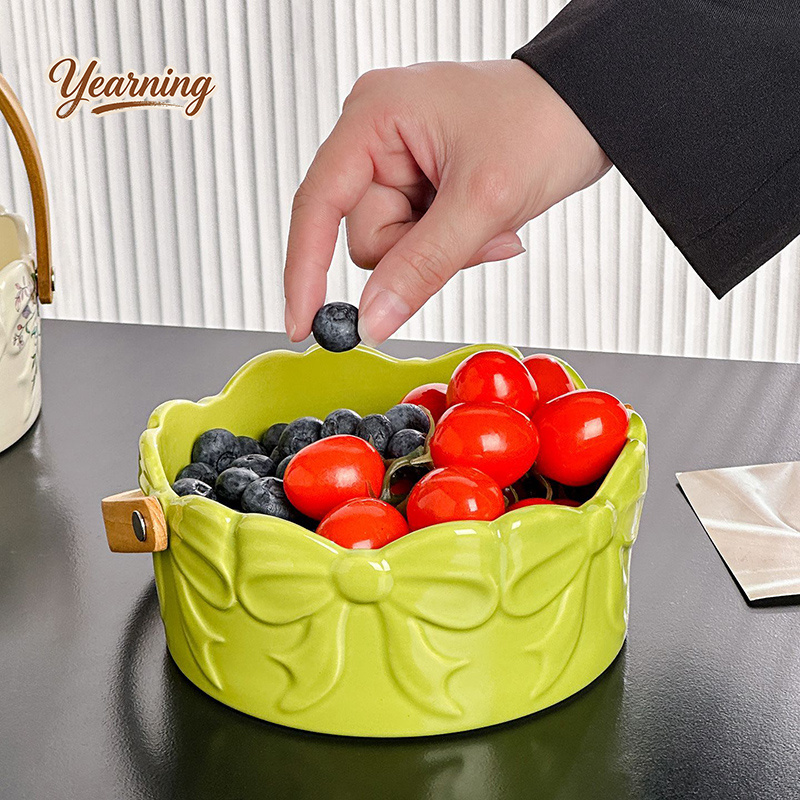 High End Bow Handle Ceramic Fr - Snacks Food Gift Baskets recension och pris